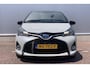 Toyota Yaris 1.5 Hybrid Volcano Edition Handbediening - Handgas en remmen!