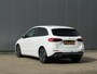 Mercedes-Benz B-klasse 250 e 218pk | Widescreen | Trekhaak | Stoel- en stuurverwarming | Camera | LED | Carplay