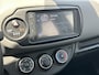 Toyota Yaris 1.0 VVT-i Connect | Dealer Onderhouden | Airco | Camera | Lm Velgen