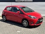 Toyota Yaris 1.0 VVT-i Connect | Dealer Onderhouden | Airco | Camera | Lm Velgen