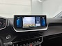 Peugeot e-208 EV Allure 50 kWh(NL-auto, Goed OndH, Camera, Carplay, StoelV, Lane Assist, Navi, Climate Con, Etc)