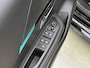 Peugeot e-208 EV Allure 50 kWh(NL-auto, Goed OndH, Camera, Carplay, StoelV, Lane Assist, Navi, Climate Con, Etc)