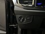 Volkswagen Polo 1.0 TSI Life Business Stoelverwarming Parkeersensoren Virtual Cockpit Navigatie App-Connect