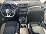 Nissan Qashqai 1.2 N-Connecta / Trekhaak (1.200KG) / Cruise Control / Airco / 360 Camera / Parkeersensoren Voor&Achter / Stoelverwarming Voor / Bluetooth Verbinding / Dab Ontvanger / Keyless /