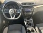 Nissan Qashqai 1.2 N-Connecta / Trekhaak (1.200KG) / Cruise Control / Airco / 360 Camera / Parkeersensoren Voor&Achter / Stoelverwarming Voor / Bluetooth Verbinding / Dab Ontvanger / Keyless /
