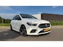 Mercedes-Benz B-klasse 200 Business Solution AMG | Panorama dak | AUTOMAAT | Stoelverwarming| Achteruitrijcamera | Trekhaak |