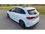 Mercedes-Benz B-klasse 200 Business Solution AMG | Panorama dak | AUTOMAAT | Stoelverwarming| Achteruitrijcamera | Trekhaak |