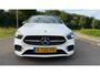 Mercedes-Benz B-klasse 200 Business Solution AMG | Panorama dak | AUTOMAAT | Stoelverwarming| Achteruitrijcamera | Trekhaak |