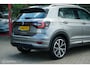 Volkswagen T-Cross 1.0 TSI R-Line | Camera | ACC | Trekhaak | Stoelverwarming | CarPlay | LED | All Seasons | Virtual dash | 18 Inch | Limestone Grey