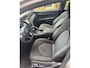 Toyota Camry 2.5 Hybrid Active Camera | Elektrische Stoel | Adaptieve Cruise | Climate | Bluetooth | 17" Lichtmetaal | Parkeersensoren | Achteruitrijcamera | Airco (automatisch) | Cruise control adaptief met Stop&Go