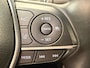 Toyota Camry 2.5 Hybrid Active Camera | Elektrische Stoel | Adaptieve Cruise | Climate | Bluetooth | 17" Lichtmetaal | Parkeersensoren | Achteruitrijcamera | Airco (automatisch) | Cruise control adaptief met Stop&Go