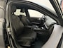 Audi A4 Avant 35 TFSI S Edition Competition Stoelverwarming Parkeersensoren DAB+ LED App-Connect