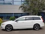 Volvo V70 2.5T Aut R Design Leder 18" Trekhaak Xenon
