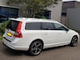 Volvo V70 2.5T Aut R Design Leder 18" Trekhaak Xenon