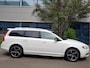 Volvo V70 2.5T Aut R Design Leder 18" Trekhaak Xenon