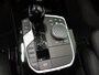 BMW 1-Serie 118i M-Sport Automaat Digitale Cockpit Climate control Stoel verwarming LED Sfeer verlichting Lichtmetalen velgen Navigatie Apple carplay/ Android auto Parkeersensoren
