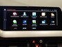 BMW 1-Serie 118i M-Sport Automaat Digitale Cockpit Climate control Stoel verwarming LED Sfeer verlichting Lichtmetalen velgen Navigatie Apple carplay/ Android auto Parkeersensoren