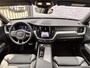 Volvo XC60 B5 R-Design Aut. | 360° Camera | Parkeersensoren | Navigatie | Apple Carplay | Android Auto | Keyless Entry | Elektrische Achterklep | Cruise Control Adaptief | BLIS | Nappa lederen bekleding |