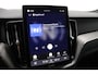 Volvo XC60 T8 Plug-in hybrid Plus Black Edition | ACC | Panoramdak | Head-Up | Trekhaak | Harman/Kardon | 360° Camera | 21 Inch