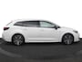 Toyota Corolla Touring Sports Hybrid 140 Dynamic | Stoelverwarming | Parkeersensoren | Leder - Stof bekleding |
