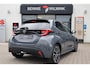 Toyota Yaris 1.5 Hybrid 115 Dynamic | V+A Parkeersensoren | Stoel & Stuur Ver