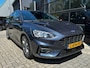 Ford Focus Wagon 1.5 150 PK Automaat ST Line X | TREKHAAK| LEDER| STUUR, STOEL EN VOORRUITVERWARMING| NAVIGATIE + APPLE CARPLAY/ANDROID AUTO| CAMERA + PARKEERSENSOREN| ELEK. KOFFERKLEP| DRAADLOZE TELEFOONLADER| DAB|