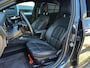 Ford Focus Wagon 1.5 150 PK Automaat ST Line X | TREKHAAK| LEDER| STUUR, STOEL EN VOORRUITVERWARMING| NAVIGATIE + APPLE CARPLAY/ANDROID AUTO| CAMERA + PARKEERSENSOREN| ELEK. KOFFERKLEP| DRAADLOZE TELEFOONLADER| DAB|