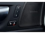 Volvo XC60 T6 Plug-in hybrid Ultimate Dark | ACC | Panoramadak | 360° Camera | Head-Up | Harman/Kardon | Trekhaak | 20 Inch