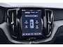 Volvo XC60 T6 Plug-in hybrid Ultimate Dark | ACC | Panoramadak | 360° Camera | Head-Up | Harman/Kardon | Trekhaak | 20 Inch