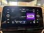 Volkswagen T-Roc 1.5 TSI R-Line DSG |Ergo bestuurderstoel|Stoelverwarming|NAVI&CARPLAY|TREKHAAK|IQ LED|CLIMA|