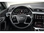 Audi E-tron e-tron 50 quattro Launch edition plus 71 kWh | Panoramadak | Stoelverwarming | Keyless | Apple Carplay | Luchtvering | Adaptive Cruise Control | Leer | Elek. Stoelen | BTW | NAP | Led | Black Style | PDC | SOH 84,94%