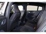 Volvo EC40 Single Motor Extended Range Plus 82 kWh - Intellisafe Assist/Surround - Panoramadak - LED-koplampen - Allseason-banden - Verwambare voorstoelen - Verwarmbaar stuurwiel - Getint glas