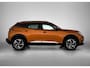 Peugeot e-2008 EV 136pk Allure Pack 50 kWh Automaat | 1ste Eigenaar | Navigatie | Climate Control | Cruise Control | 17"LMV | LED | Camera |
