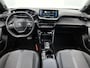 Peugeot e-2008 EV 136pk Allure Pack 50 kWh Automaat | 1ste Eigenaar | Navigatie | Climate Control | Cruise Control | 17"LMV | LED | Camera |