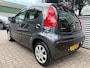 Peugeot 107 1.0-12V Urban Move -5DRS.-AIRCO-DAB+-APPLE CARPLAY/ANDROID AUTO-ORIGINEEL NEDERLANDS-74.400 KM'S!
