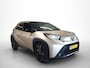 Toyota Aygo X 1.0 VVT-i MT Premium | Dealer onderhouden | JBL | Parkeersensoren | Stoelverwarming | Draadloze telefoonlader | Keyless Entry/Start |