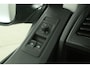 Volkswagen Transporter 2.0 TDI L2H1 140PK | Airco | 3 Zits | Trekhaak | Elektrpakket