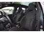 Skoda Kamiq 1.0 TSI Sport Business Edition | Trekhaak | Panoramadak | Camera | Apple Carplay & Android Auto |