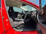 Volvo V40 1.6 T3 Kinetic Airco Cruise PDC Navi Trekhaak APK NAP