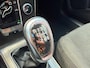 Volvo V40 1.6 T3 Kinetic Airco Cruise PDC Navi Trekhaak APK NAP