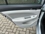 Volkswagen Golf 1.0 eTSI Life Business
