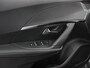 Peugeot 2008 1.2 PureTech 130pk Automaat Allure Navigatie Apple Carplay/Android Auto 360 camera Parkeersensoren Blind Spot Assist Adaptieve Cruise Control Stoelverwarming Getinte ramen Climate Control
