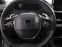 Peugeot 2008 1.2 PureTech 130pk Automaat Allure Navigatie Apple Carplay/Android Auto 360 camera Parkeersensoren Blind Spot Assist Adaptieve Cruise Control Stoelverwarming Getinte ramen Climate Control