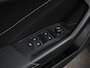 Volkswagen T-Roc 1.5 TSI DSG R-Line Climate control Adaptieve cruise control LED Navigatie Achteruitrijcamera Parkeersensoren Apple Carplay Android Auto Radio