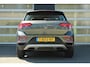 Volkswagen T-Roc 1.0 TSI 115pk Life | Allseasonbanden | Climatronic | Apple CarPlay & Android Auto