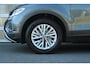 Volkswagen T-Roc 1.0 TSI 115pk Life | Allseasonbanden | Climatronic | Apple CarPlay & Android Auto