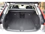 Volvo XC60 2.0 T5 Momentum AUTOM/ADAP CRUISE/NAVI/AIRCO-ECC/TREKH/PDC V+A/CAMERA/XENON/BLUETOOTH/KEYLESS/LMW 18"/STUUR STOEL VERW