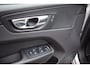 Volvo XC60 2.0 T5 Momentum AUTOM/ADAP CRUISE/NAVI/AIRCO-ECC/TREKH/PDC V+A/CAMERA/XENON/BLUETOOTH/KEYLESS/LMW 18"/STUUR STOEL VERW