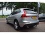 Volvo XC60 2.0 T5 Momentum AUTOM/ADAP CRUISE/NAVI/AIRCO-ECC/TREKH/PDC V+A/CAMERA/XENON/BLUETOOTH/KEYLESS/LMW 18"/STUUR STOEL VERW