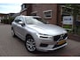 Volvo XC60 2.0 T5 Momentum AUTOM/ADAP CRUISE/NAVI/AIRCO-ECC/TREKH/PDC V+A/CAMERA/XENON/BLUETOOTH/KEYLESS/LMW 18"/STUUR STOEL VERW
